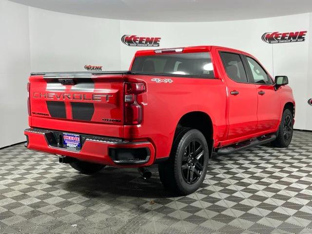 2021 Chevrolet Silverado 1500 4WD Crew Cab Short Bed Custom 2021 Chevrolet Silverado 1500 4WD Crew Cab Short Bed Custom