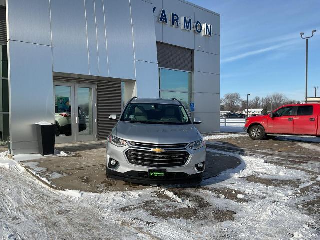 2020 Chevrolet Traverse AWD LT Cloth