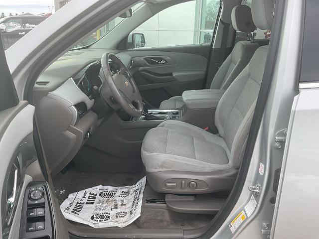 2020 Chevrolet Traverse AWD LT Cloth