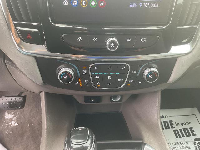 2020 Chevrolet Traverse AWD LT Cloth