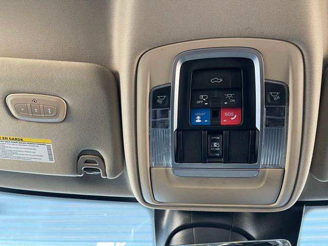 2021 Ram 3500 Laramie Crew Cab 4x4 8' Box