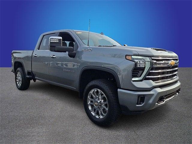 2025 Chevrolet Silverado 2500HD 4WD Crew Cab Standard Bed LTZ