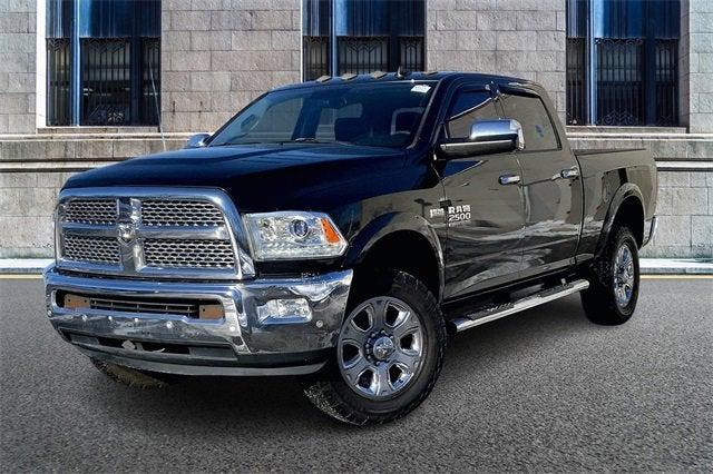2017 RAM 2500 Laramie Crew Cab 4x4 64 Box 2017 RAM 2500 Laramie Crew Cab 4x4 64 Box