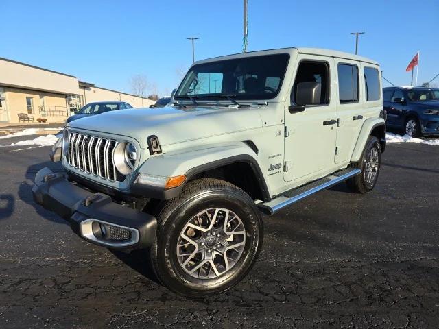 2024 Jeep Wrangler 4-Door Sahara 4x4