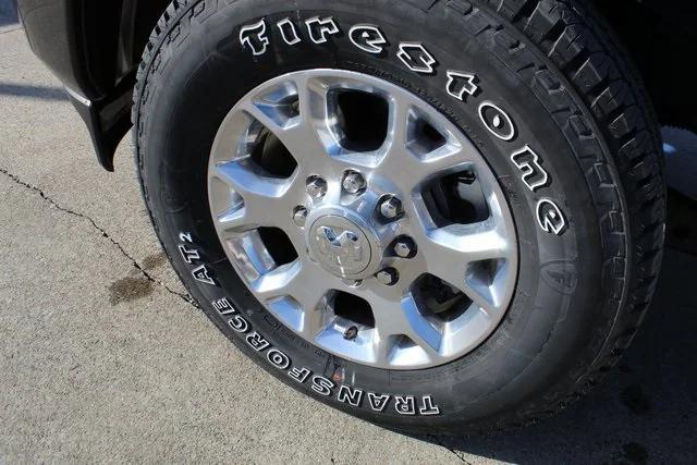 2024 RAM 2500 Laramie Crew Cab 4x4 64 Box