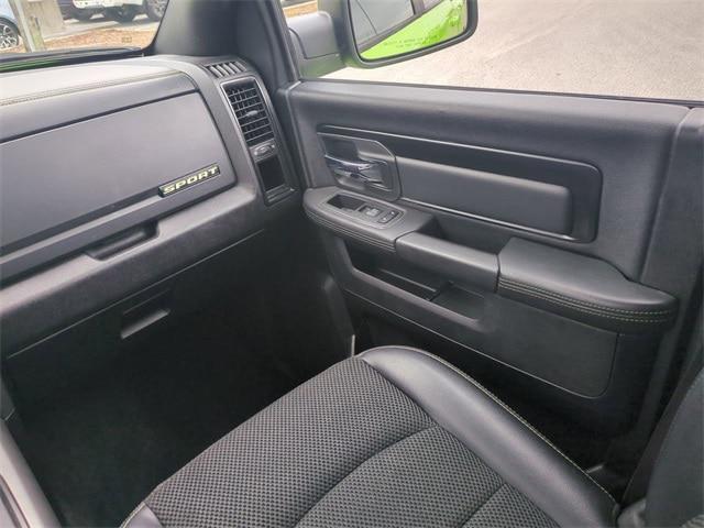 2017 Ram 1500 Sport Crew Cab 4x2 5'7" Box