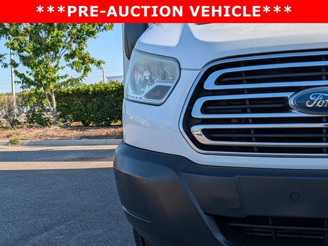2015 Ford Transit 148 WB Medium Roof Cargo