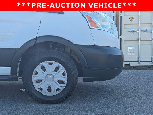 2015 Ford Transit 148 WB Medium Roof Cargo