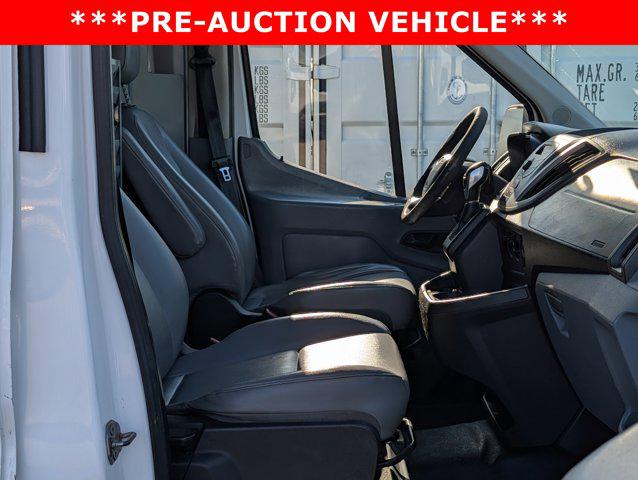 2015 Ford Transit 148 WB Medium Roof Cargo