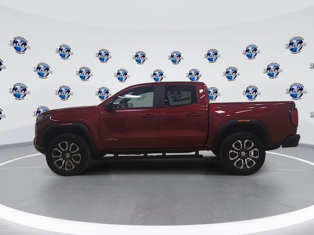 2024 GMC Canyon 4WD AT4