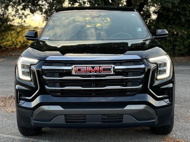 2025 GMC Terrain FWD Elevation 2025 GMC Terrain FWD Elevation