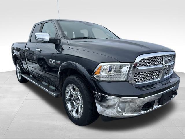 2018 RAM 1500 Laramie Quad Cab 4x4 64 Box 2018 RAM 1500 Laramie Quad Cab 4x4 64 Box