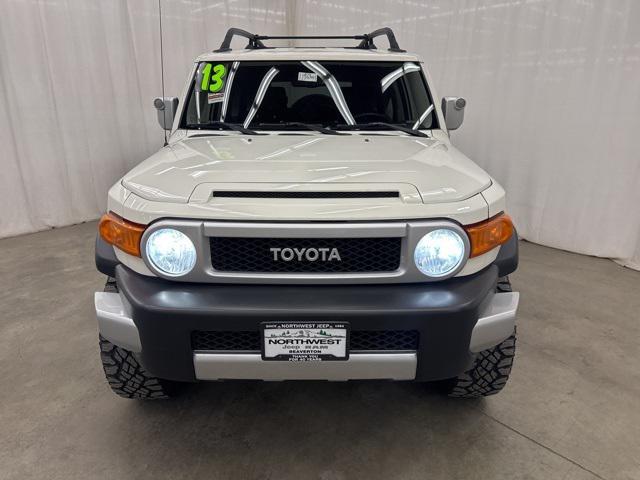 2013 Toyota FJ Cruiser Base 2013 Toyota FJ Cruiser Base