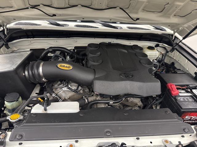 2013 Toyota FJ Cruiser Base 2013 Toyota FJ Cruiser Base