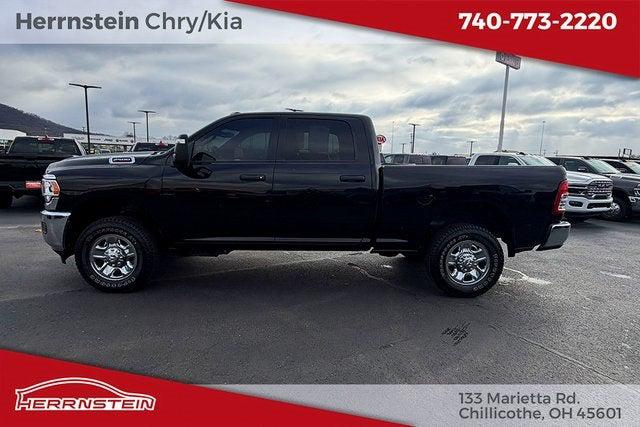 2024 RAM 2500 Tradesman Crew Cab 4x4 64 Box