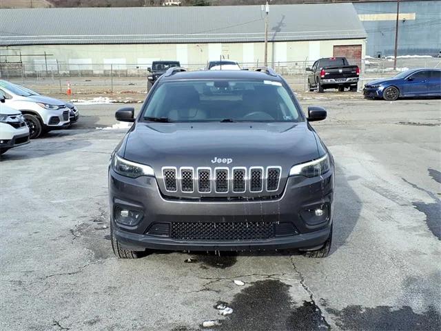 2020 Jeep Cherokee Latitude Plus 4X4 2020 Jeep Cherokee Latitude Plus 4X4