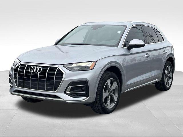 2022 Audi Q5 Premium Plus 40 TFSI quattro S tronic 2022 Audi Q5 Premium Plus 40 TFSI quattro S tronic