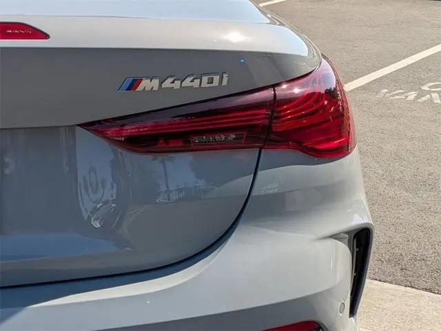 2026 BMW M4 M440i