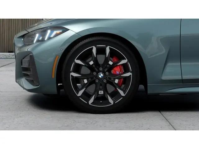 2026 BMW M4 M440i