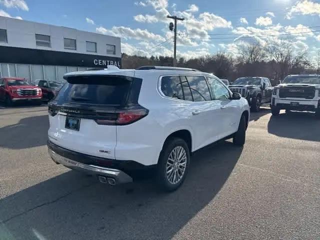 2026 GMC Acadia Denali AWD