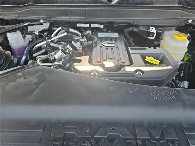 2026 Ram 3500 Big Horn Crew Cab 4x4 8' Box