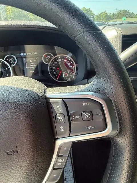 2026 Ram 3500 Tradesman Crew Cab 4x4 8' Box