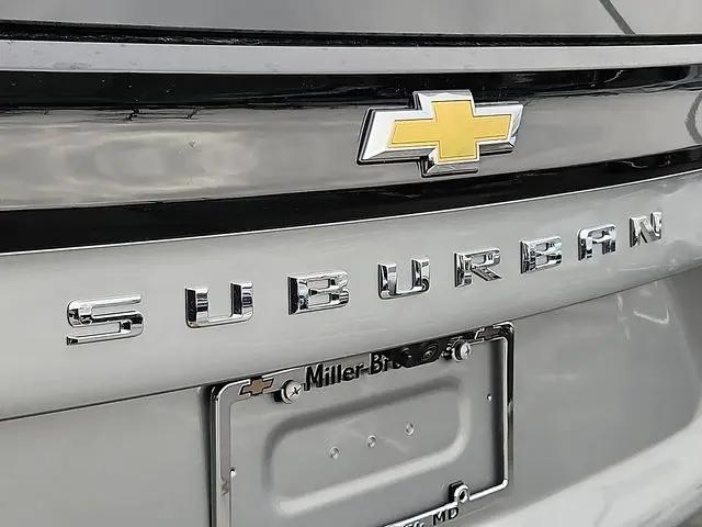 2026 Chevrolet Suburban LS, 4WD
