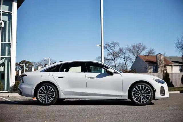 2026 Audi A6 Premium Plus quattro S tronic