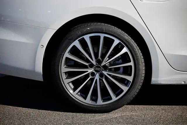 2026 Audi A6 Premium Plus quattro S tronic