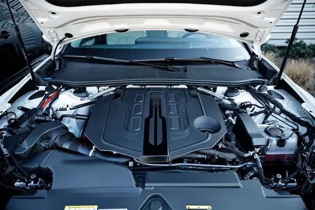 2026 Audi A6 Premium Plus quattro S tronic