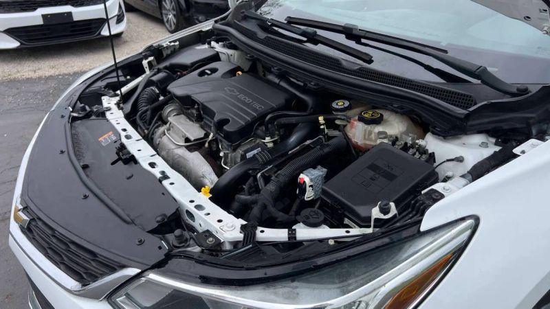 2017 Chevrolet Cruze LS Auto