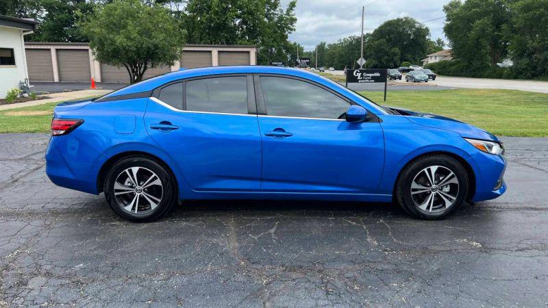 2022 Nissan Sentra SV Xtronic CVT