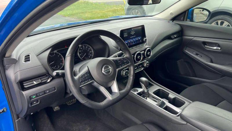 2022 Nissan Sentra SV Xtronic CVT