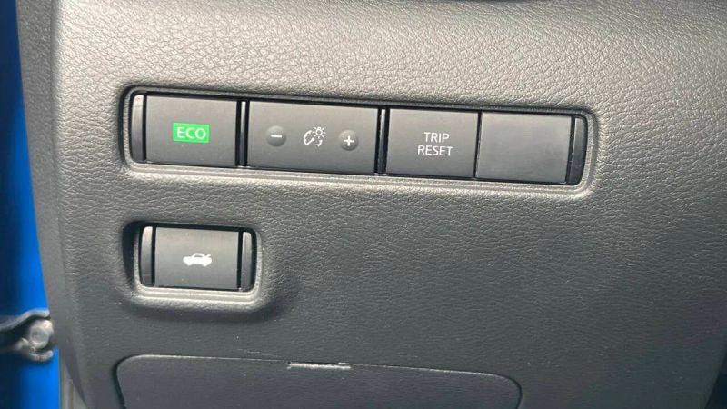 2022 Nissan Sentra SV Xtronic CVT