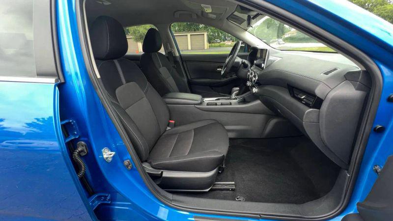 2022 Nissan Sentra SV Xtronic CVT