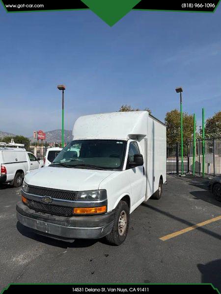 2015 Chevrolet Express Cutaway 3500 for sale in Van Nuys, CA