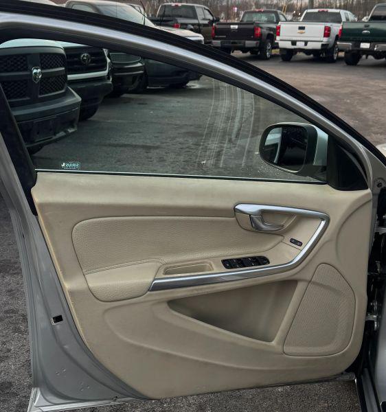 2012 Volvo S60 T5
