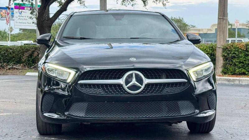 2019 Mercedes-Benz A 220 A 220