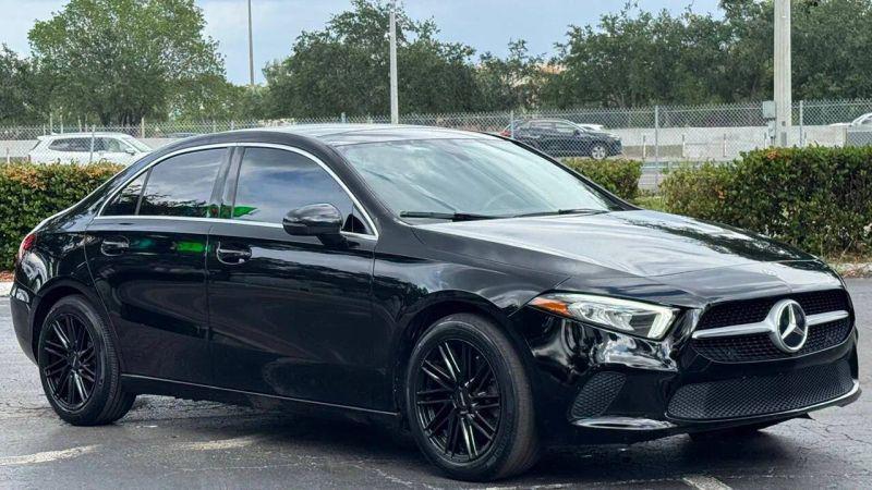 2019 Mercedes-Benz A 220 A 220