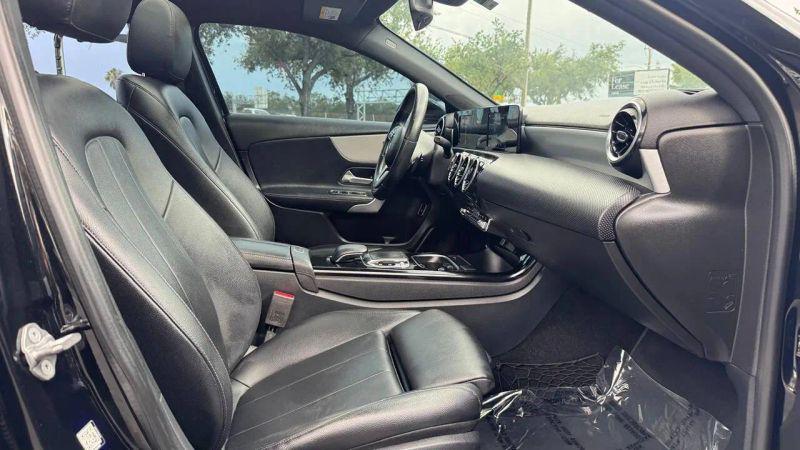 2019 Mercedes-Benz A 220 A 220