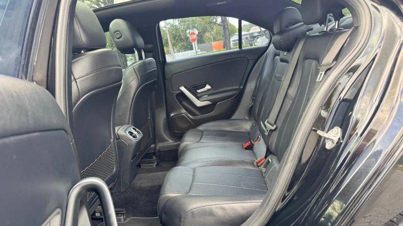 2019 Mercedes-Benz A 220 A 220