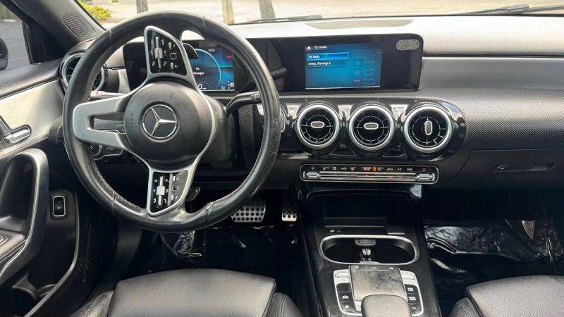 2019 Mercedes-Benz A 220 A 220