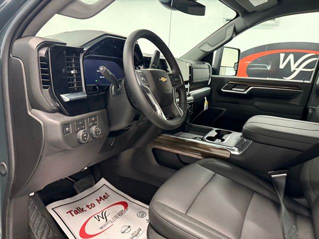 2026 Chevrolet Silverado 2500HD Crew Cab, Standard Bed, LT, 4WD