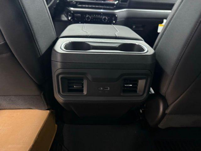 2026 Chevrolet Silverado 2500HD Crew Cab, Standard Bed, LT, 4WD