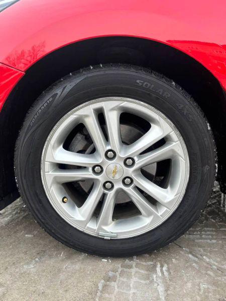 2017 Chevrolet Cruze LT Auto
