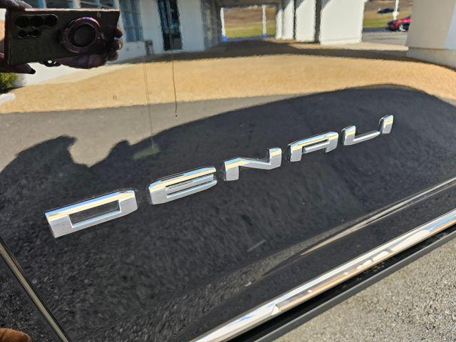 2024 GMC Yukon 4WD Denali Ultimate