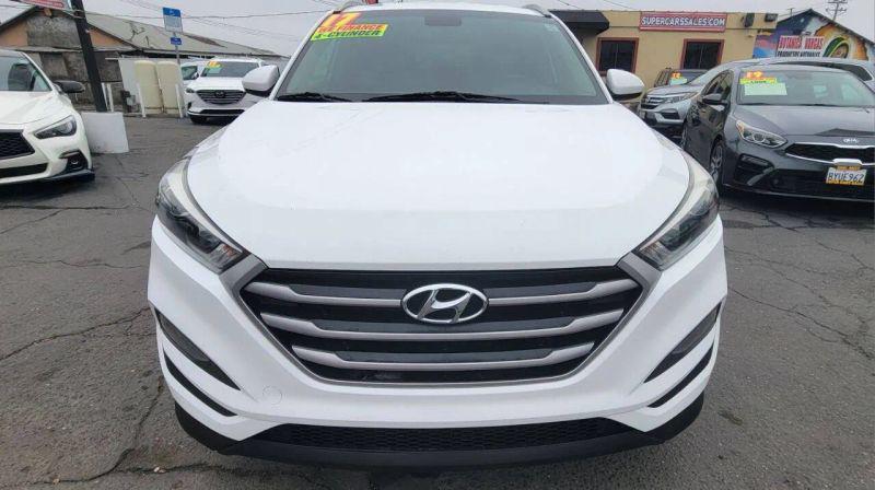 2017 Hyundai Tucson SE