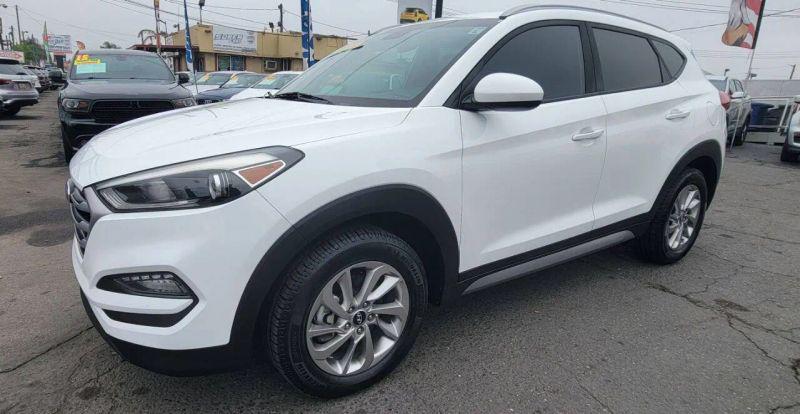 2017 Hyundai Tucson SE