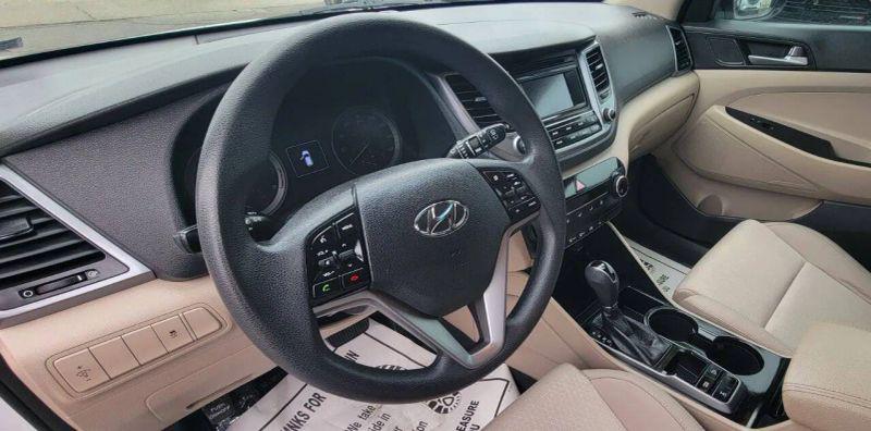2017 Hyundai Tucson SE