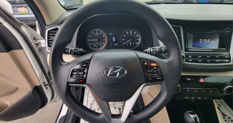 2017 Hyundai Tucson SE